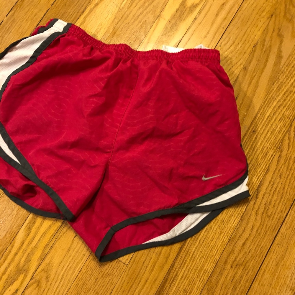 Nike Women's 3'' Dry Tempo Core Running Shorts